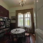 Pokvar Castle * Tét