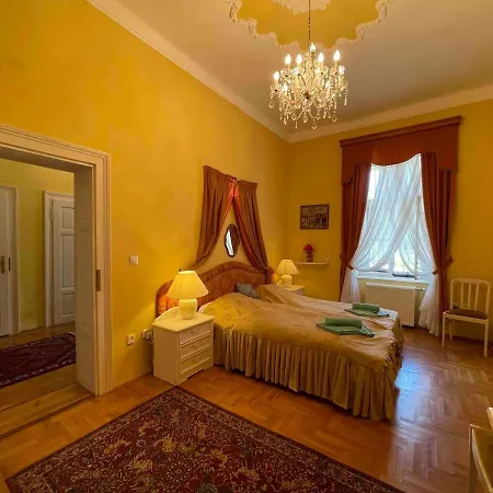 Willa Pokvar Castle Tét